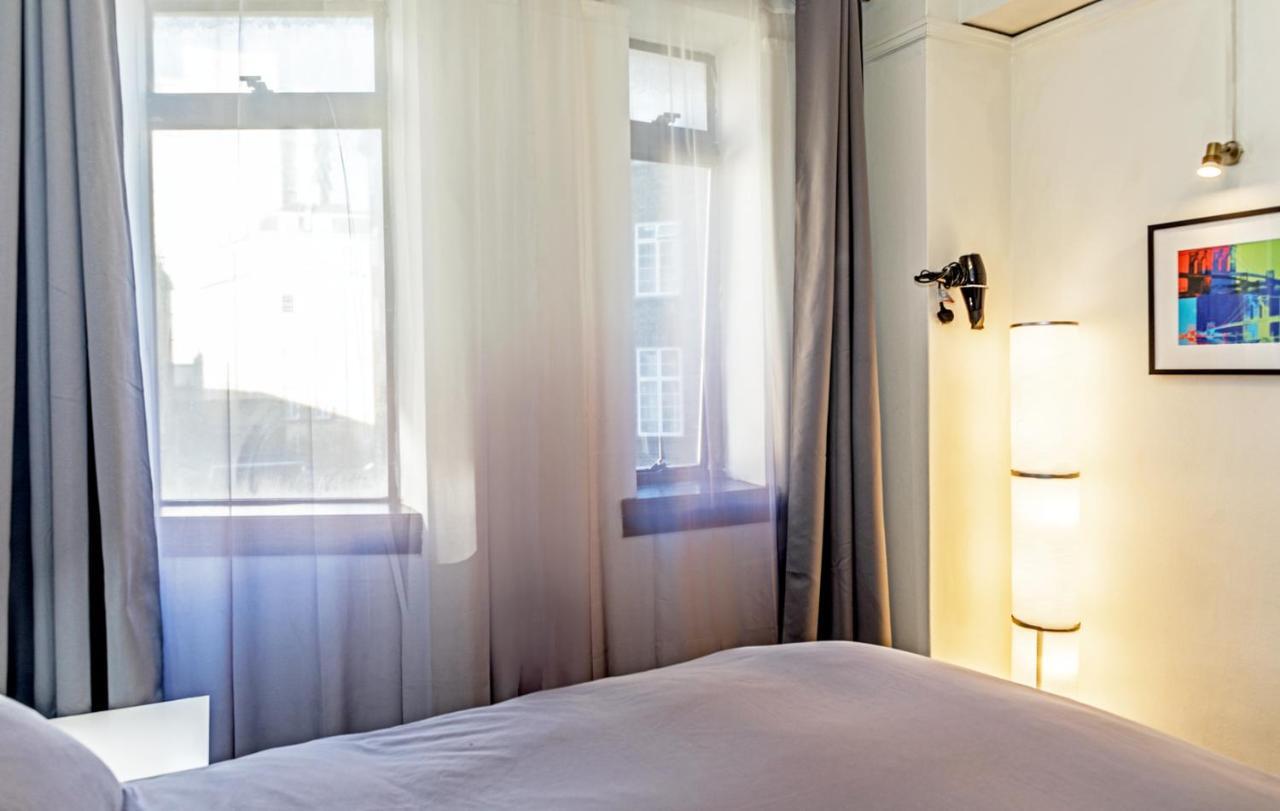 Lägenhet Flat 25 Dudley Court London