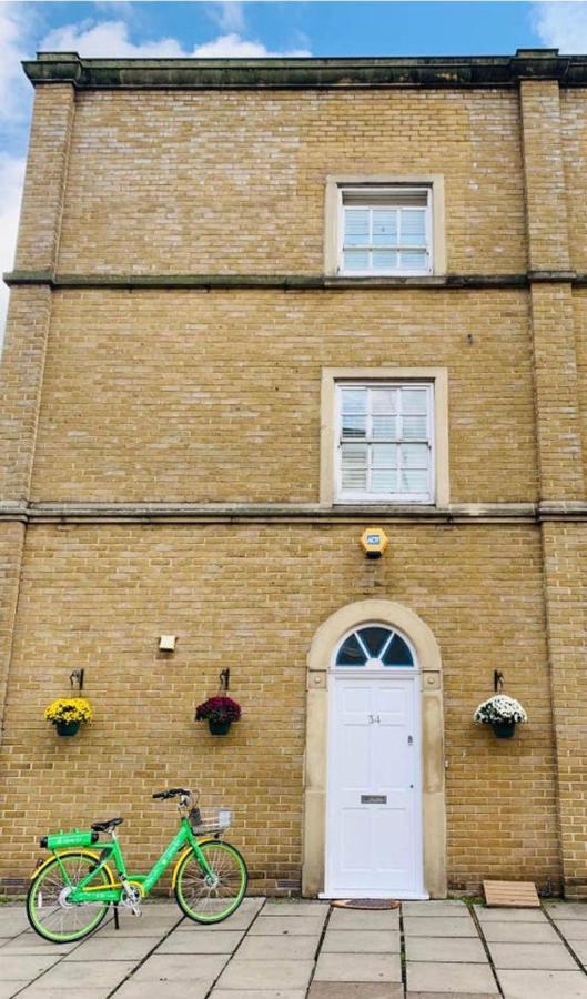 Stylish Modern Studio, Mock Georgian House, Heart Of Trendy Hackney &