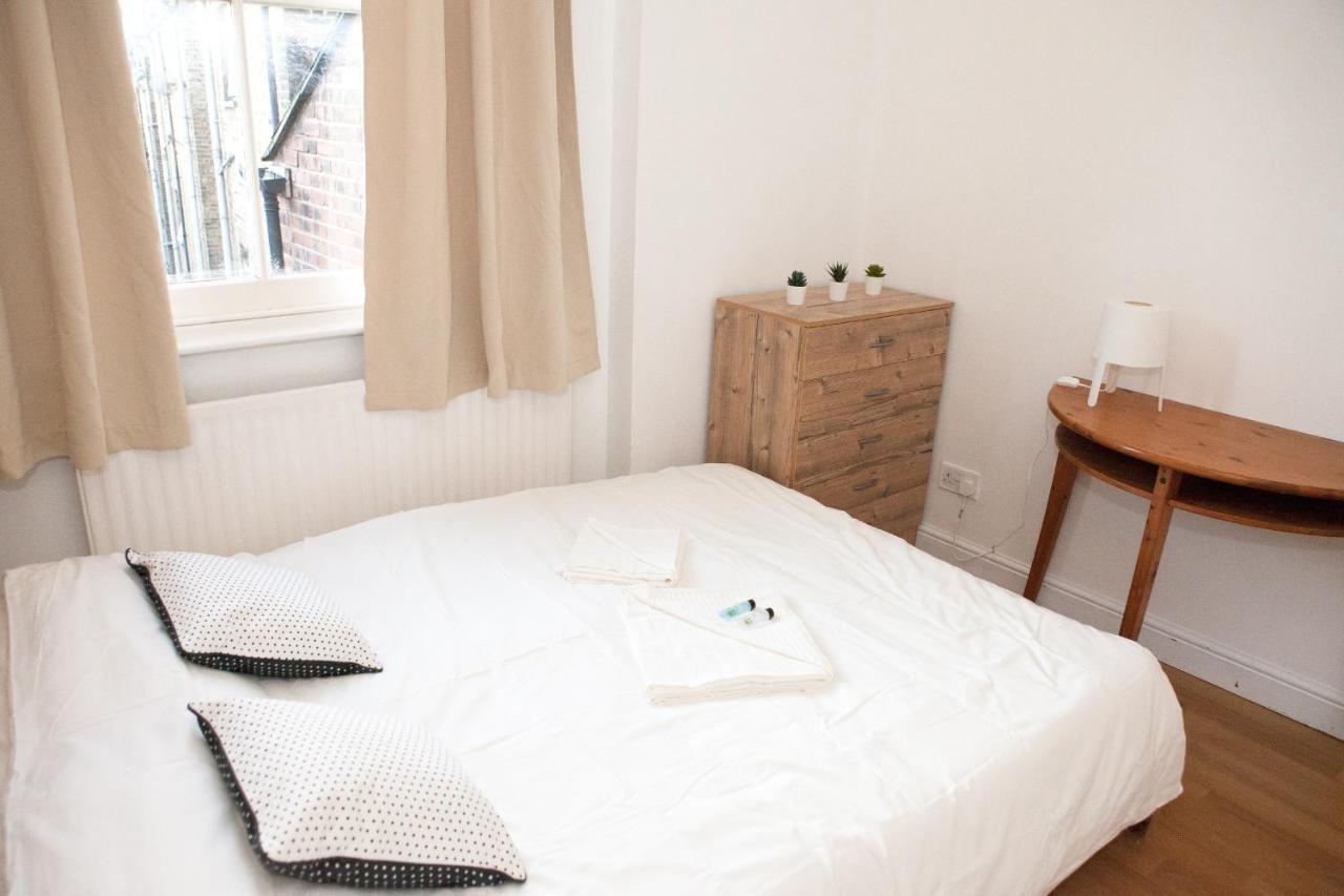 Fieldgate Spacious Guest house
