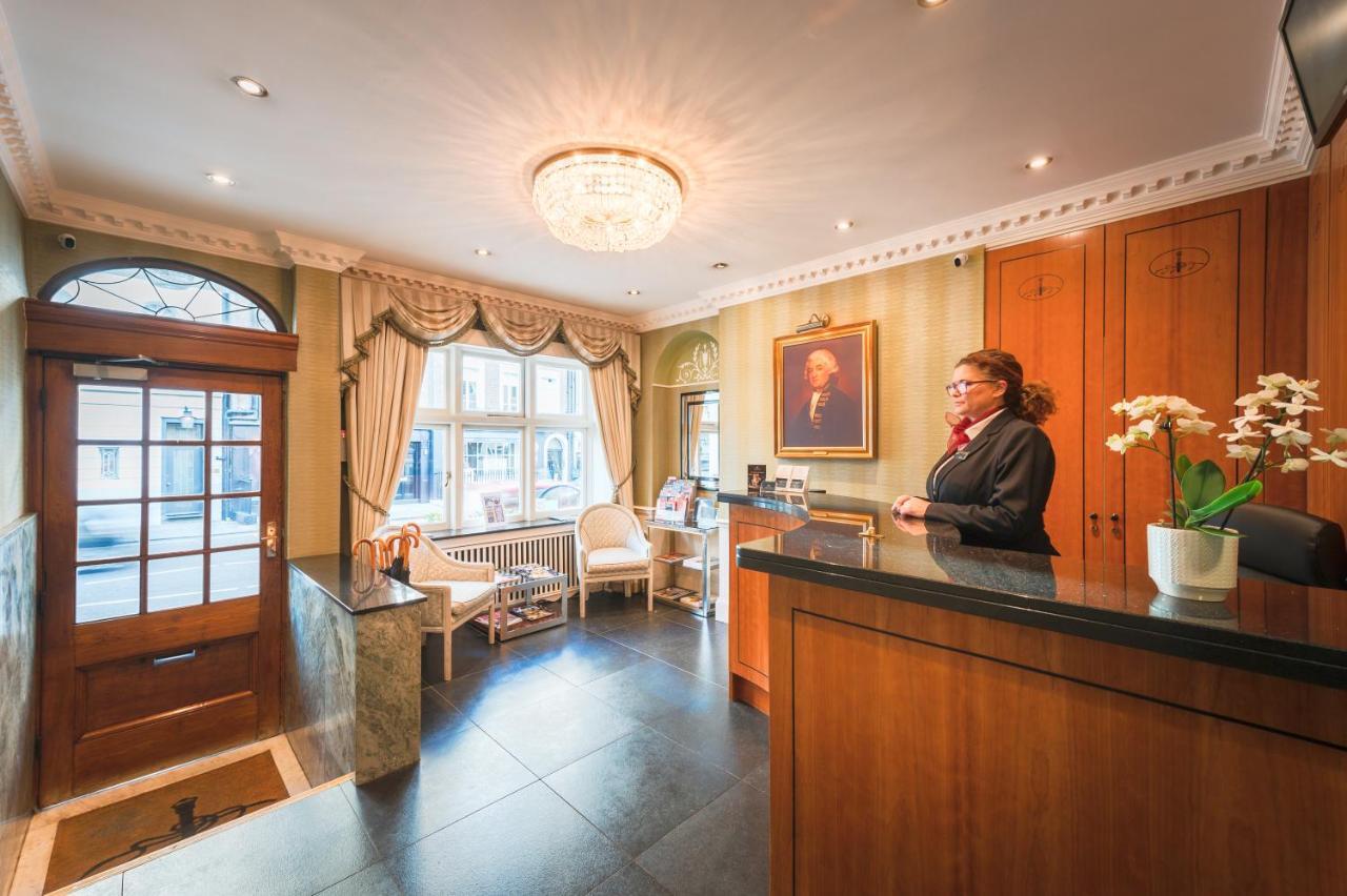 44 Curzon Street By Mansley Londen