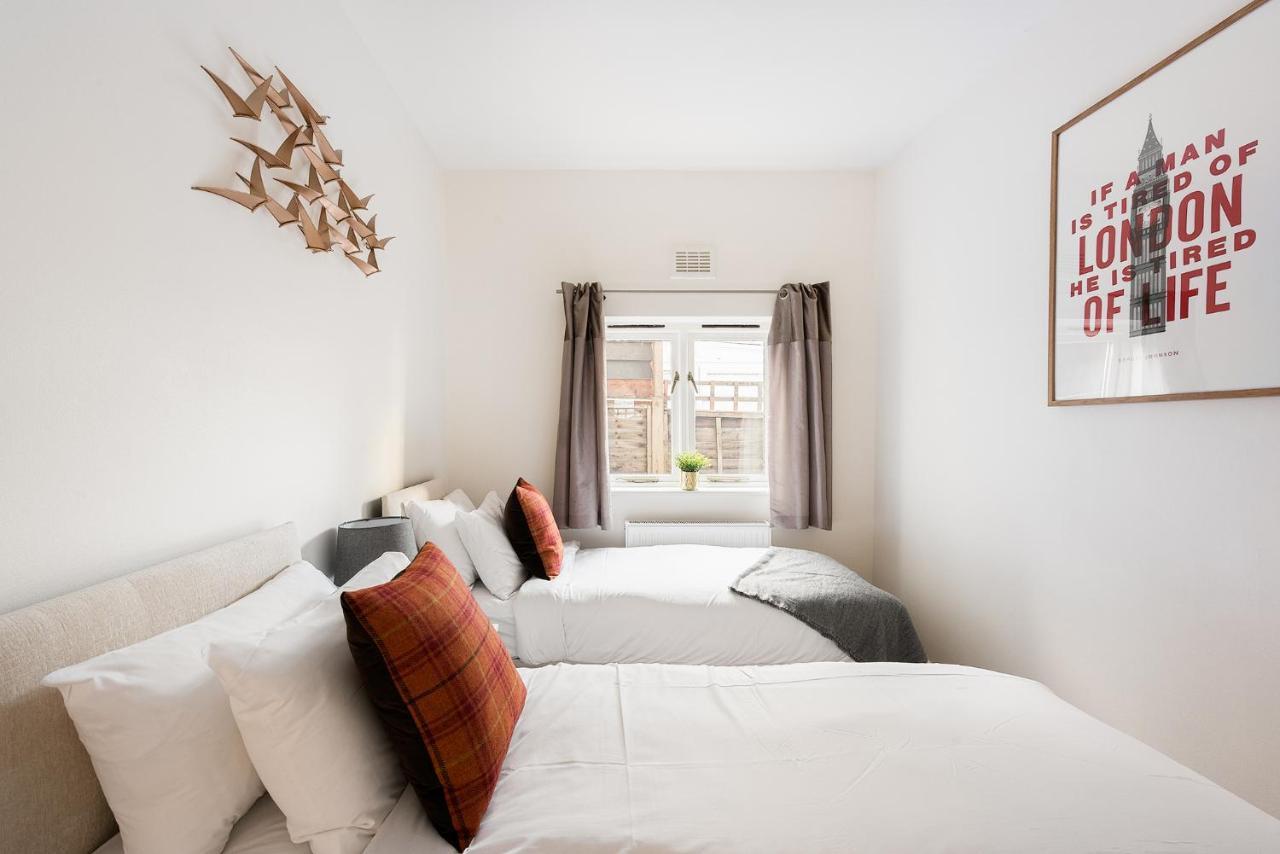 Heart Of Ealing With Garden Appartement *