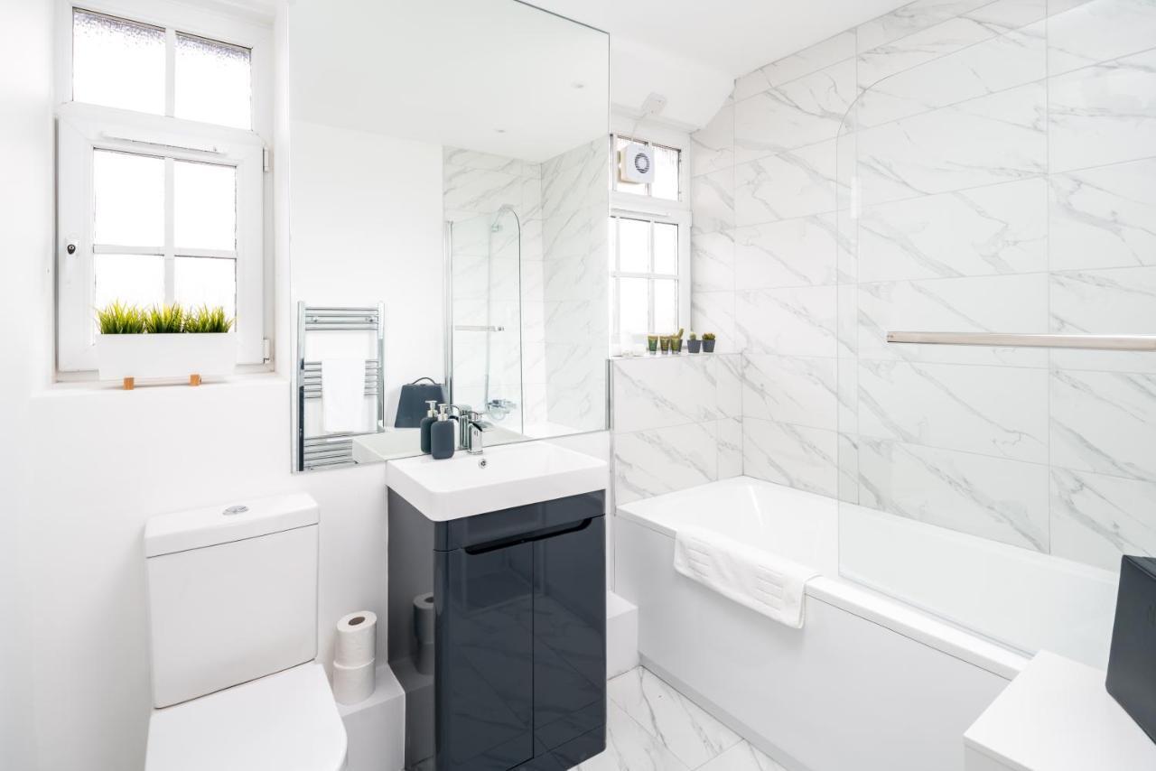 Skyline Serviced - Battersea Park Appartement Londen