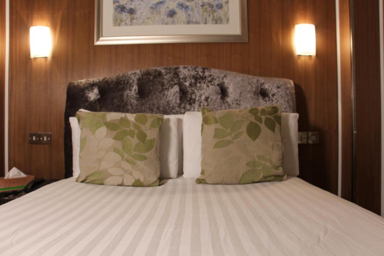 Cheshire Hotel London