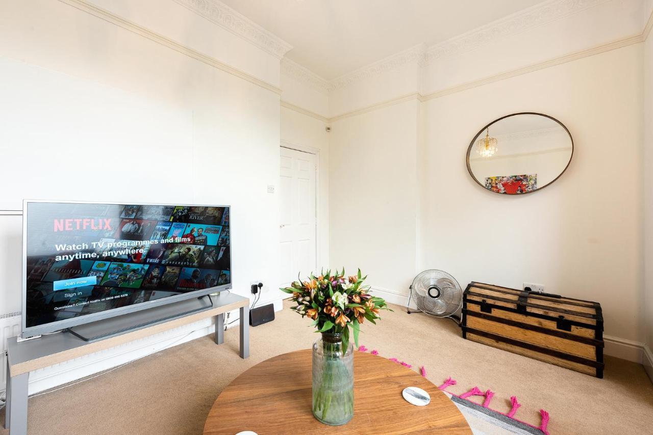 Appartement Heart Of Ealing With Garden