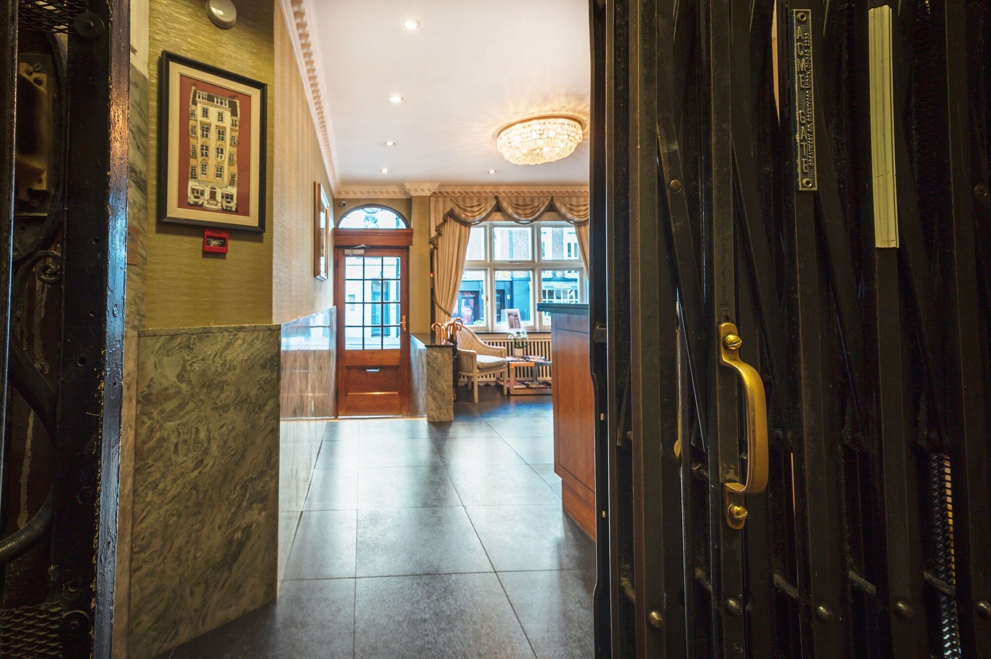 44 Curzon Street By Mansley Lägenhetshotell