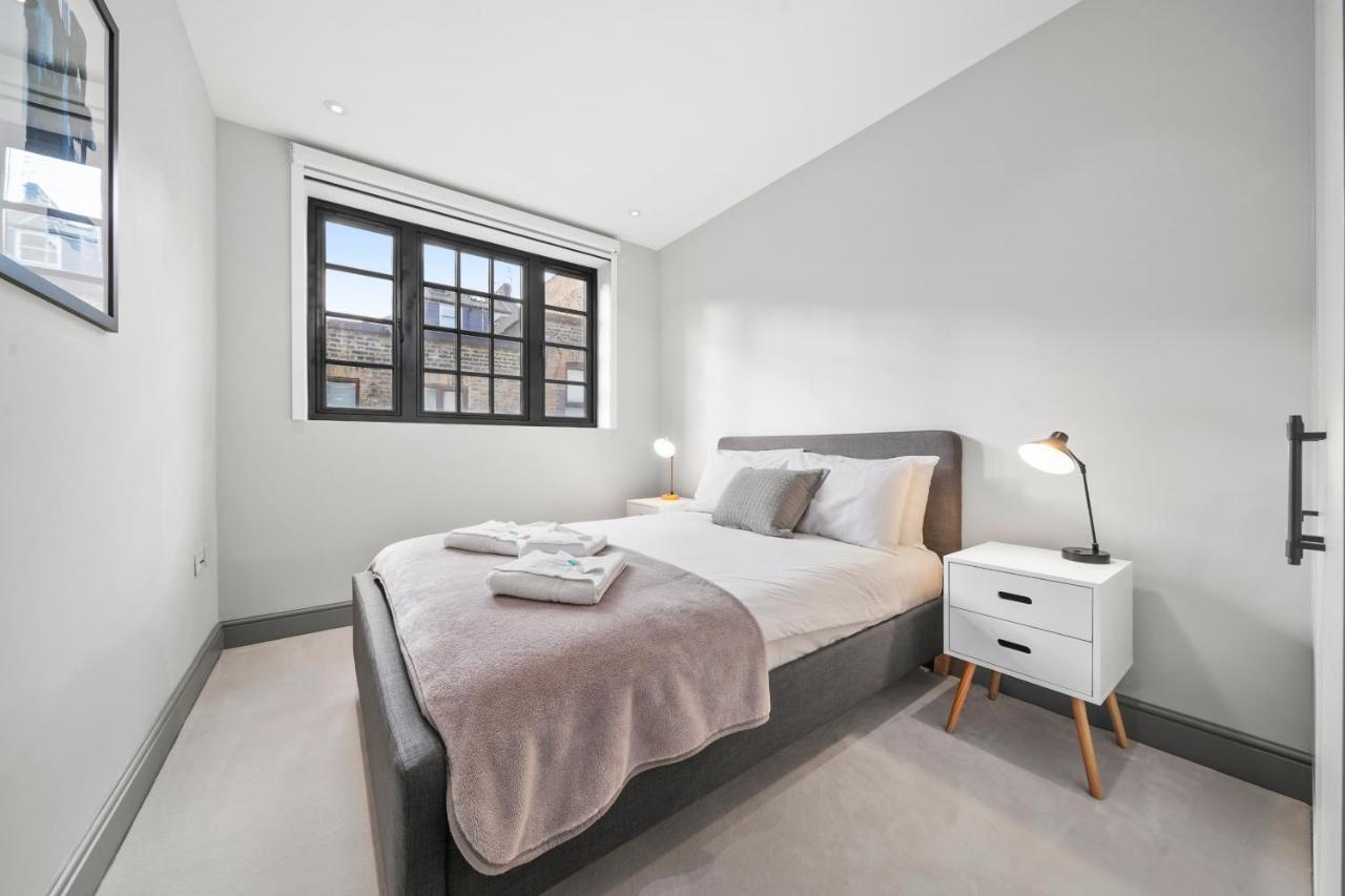 2 Bed Lux Near Free Wifi By Aparts Leilighet