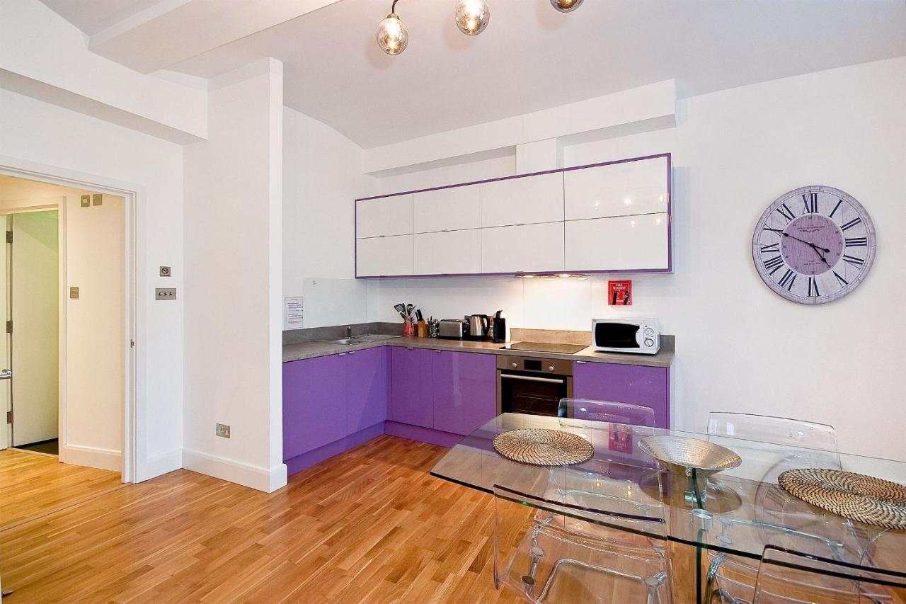 Mulberry Flat 3 - One Bedroom 2nd Floor By Living