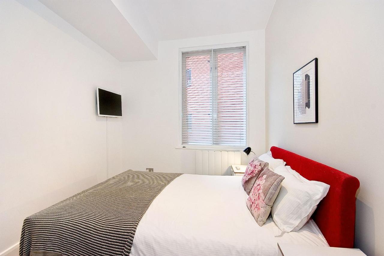 Mulberry Flat 2 - Two Bedroom 1st Floor By Living London