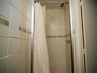 Camelot House 3* London