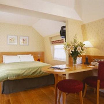 The Crescent Hyde Park Hotell
