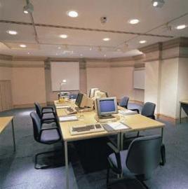 Thistle Kensington Park 4* London