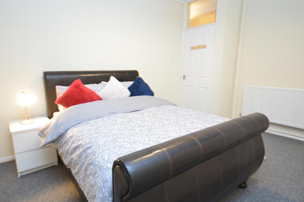 Beautiful Two Bedroom Near O2 Arena Appartamento *