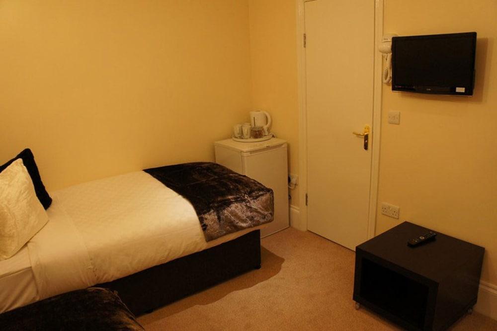 Sapphire Hotell London