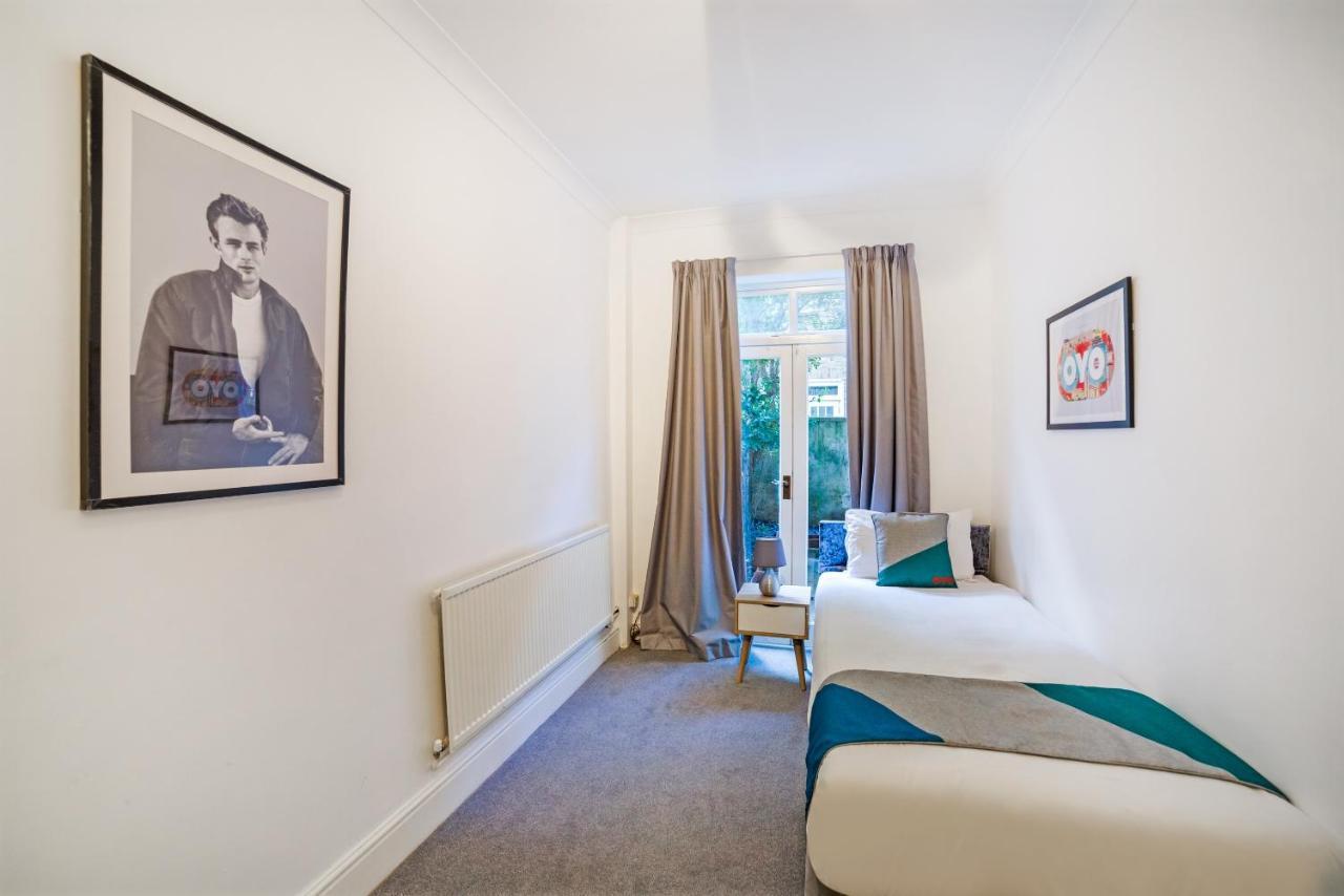 Hotel St George's