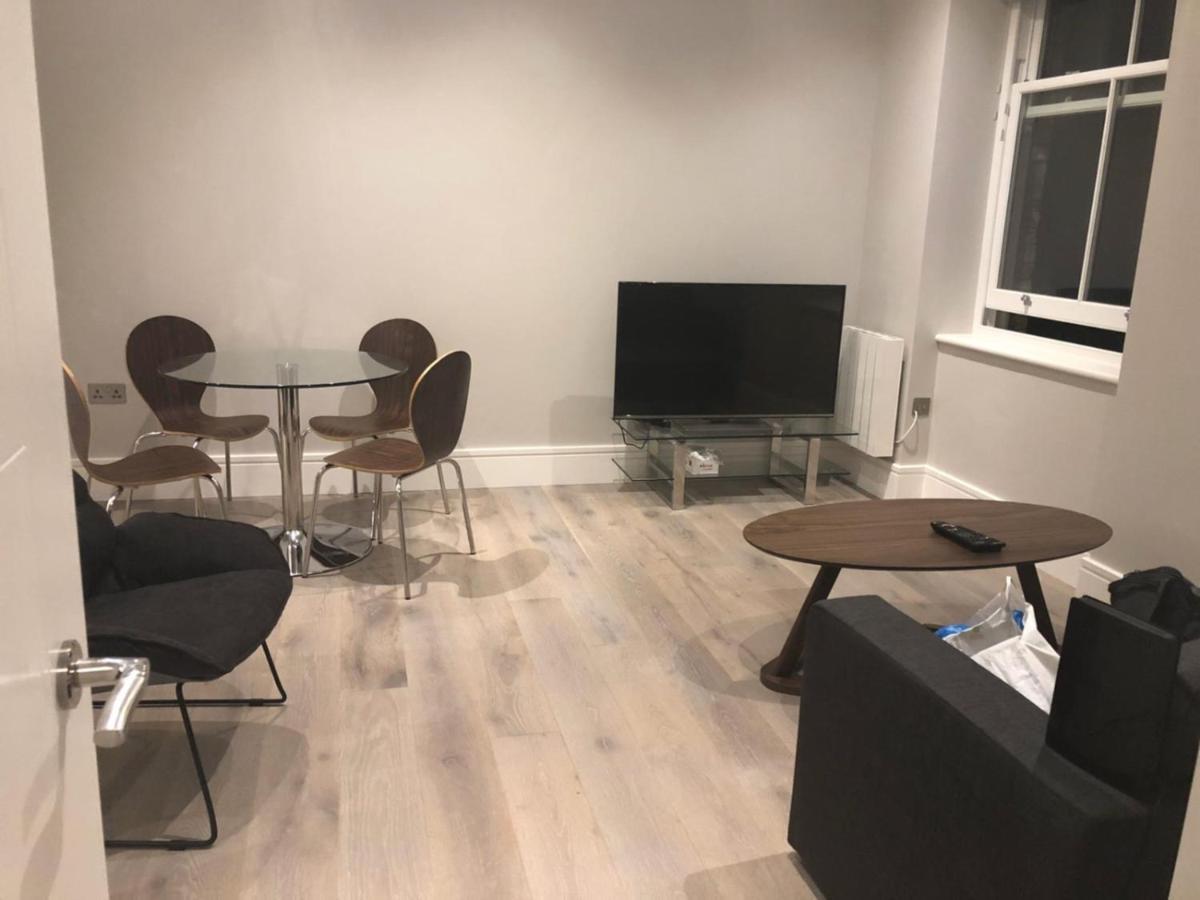Lägenhet Edgware Road Luxury Serviced *