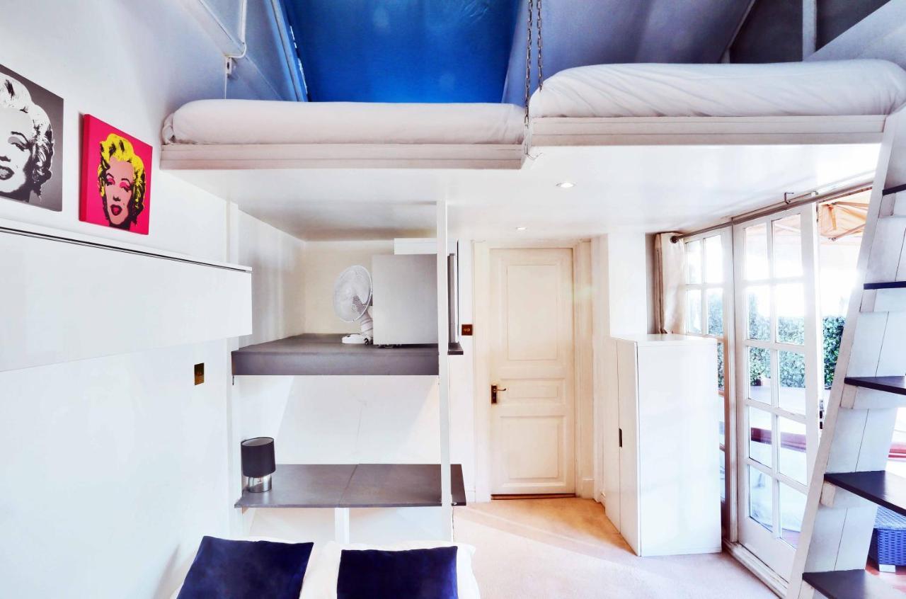 Sophia's 11rooms Piccadilly Circus St Townhouse London