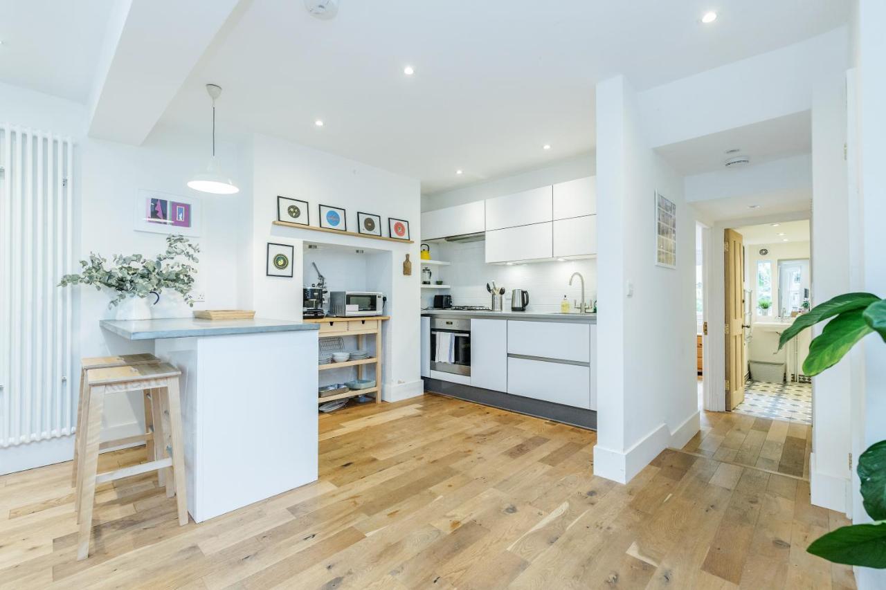Appartement Bonnington Gardens - 1 Bed Open Plan Basement Flat Londres