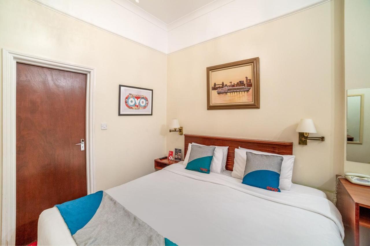 Hotel St George's London