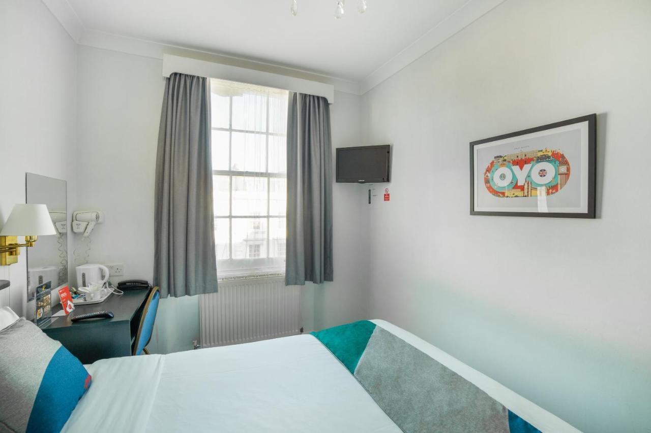 St George's Hotel 2*