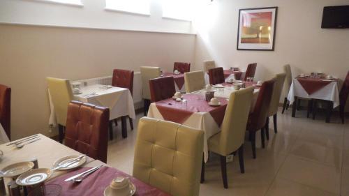 Regency Parkside Hotell 4*