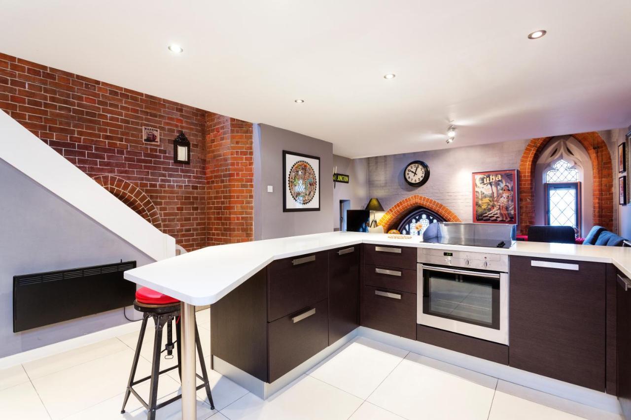 Veeve - Ecclesiastical Interiors London