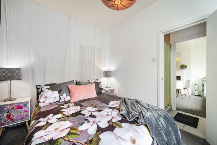 Belsize Park Boutique Apartment London