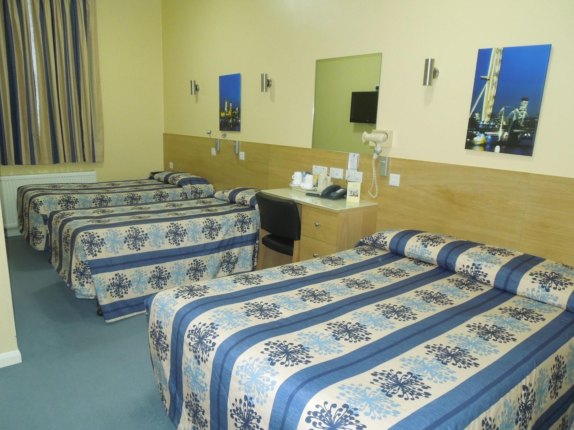 Luna And Simone Hotel
