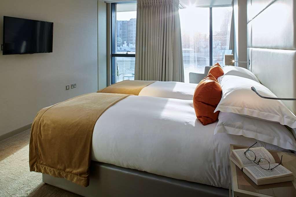 Cheval Three Quays At The Tower Of Londres