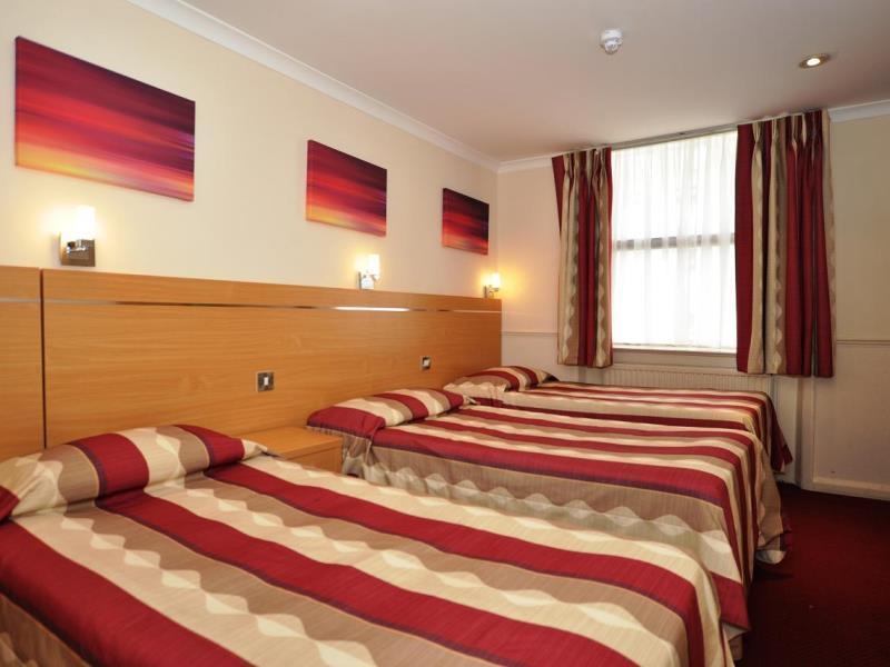 Hotell Queens Park 3*