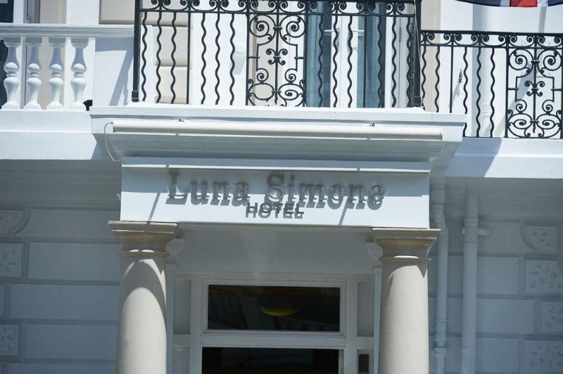 Hotel Luna And Simone London