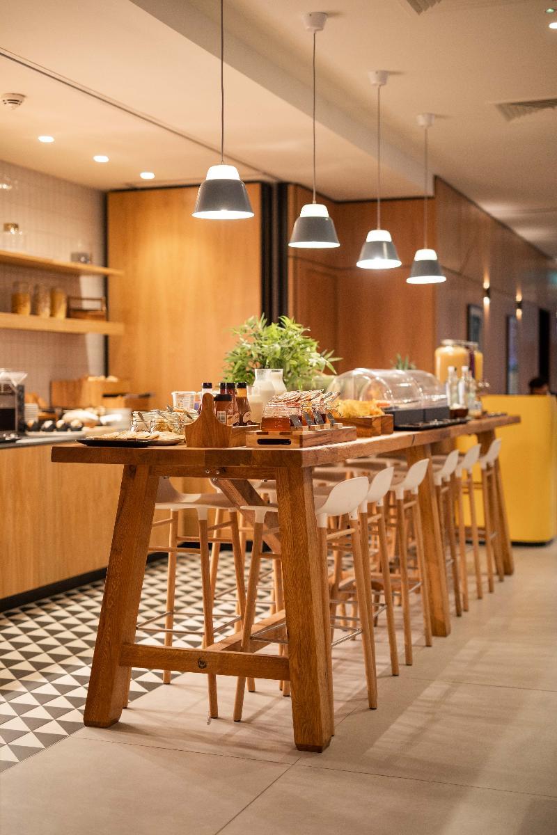 - Whitechapel By Ihg Hotell