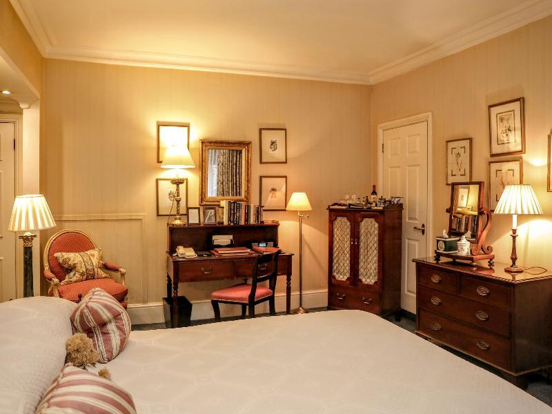 The Chelsea Townhouse By Iconic Luxury Hotel 5*