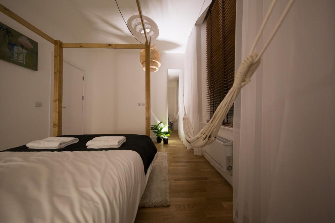 The Hammock Lodge, Holborn, By The Design Traveller Lägenhet London