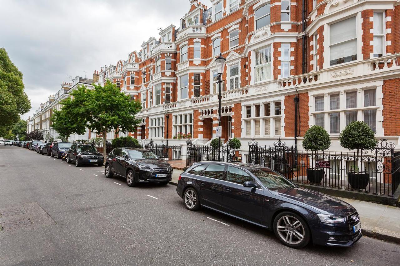 Veeve - South Kensington Garden *