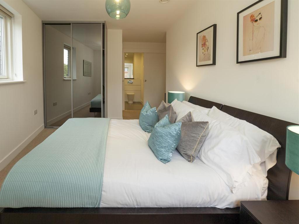 Exclusive Tower Bridge Apartment