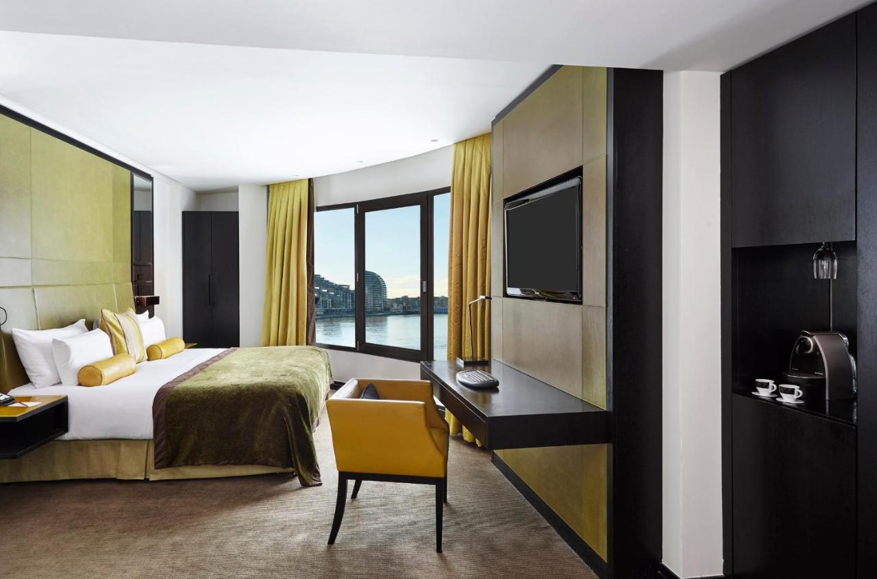Crowne Plaza Battersea Hotel 4*