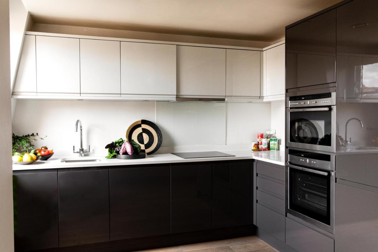 56 Welbeck Street London