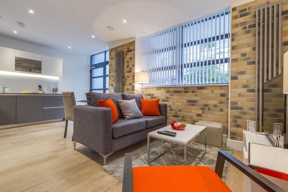 Carlow House By Skyline Hotel London