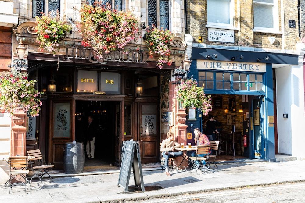 Hotel Fox And Anchor 4*