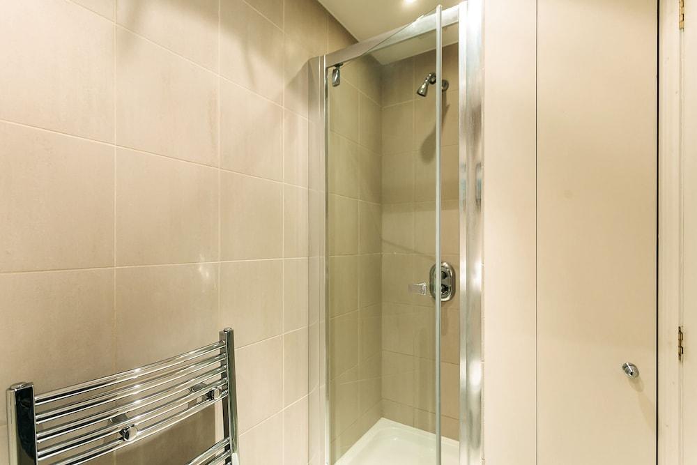 Longridge Road Hotel 4*