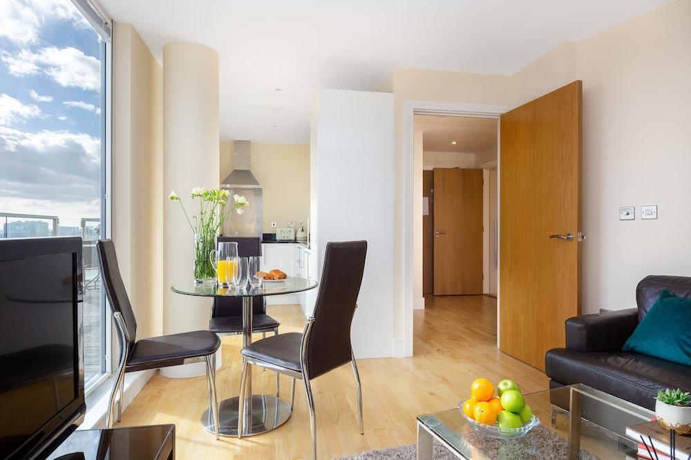 Apartment Lanterns Court By Bridgestreet