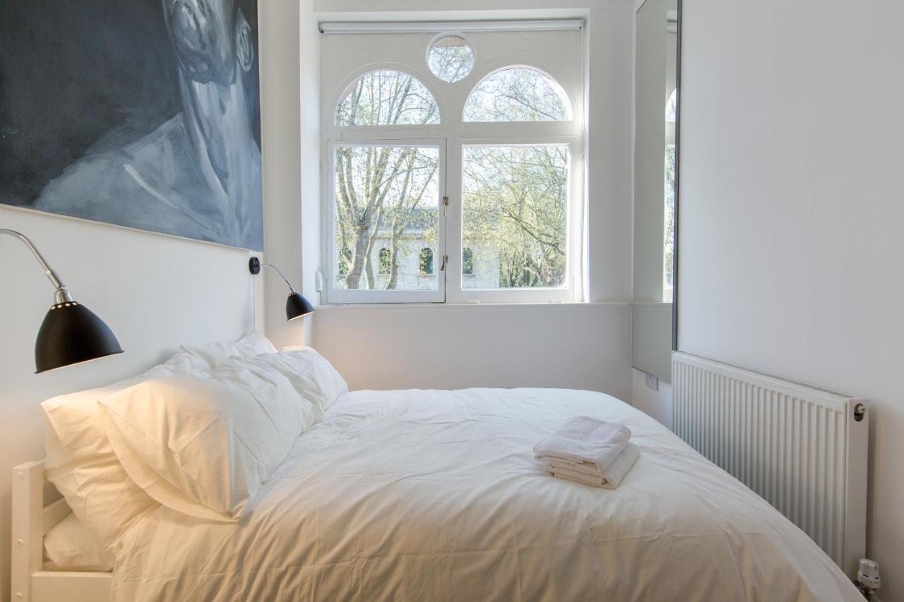 The Hawksmoor, Shoreditch, By The Design Traveller Apartment