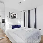 Cosy 1Bed Apartment Near Angel & Old Street Free Wifi By City Stay London