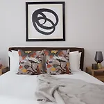 1Vh Virginia House, 31 Bloomsbury Way By City Living London