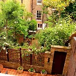 Serene Townhouse With Parking
