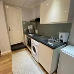In The Heart Of London - Studio Flat