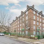 Greenwich London 1930S Retro Flat