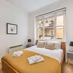 The Modern Manor - Fitzrovia - By Frankie Says