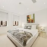 Lux Apartments Next To Oxford Circus Free Wifi & Aircon By City Stay Aparts London