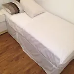 Devons Unique Short Stay